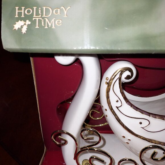 Holiday Time Porcelain Christmas Sleigh With Gold Trim Red Poinsettias NWT - Picture 2 of 3